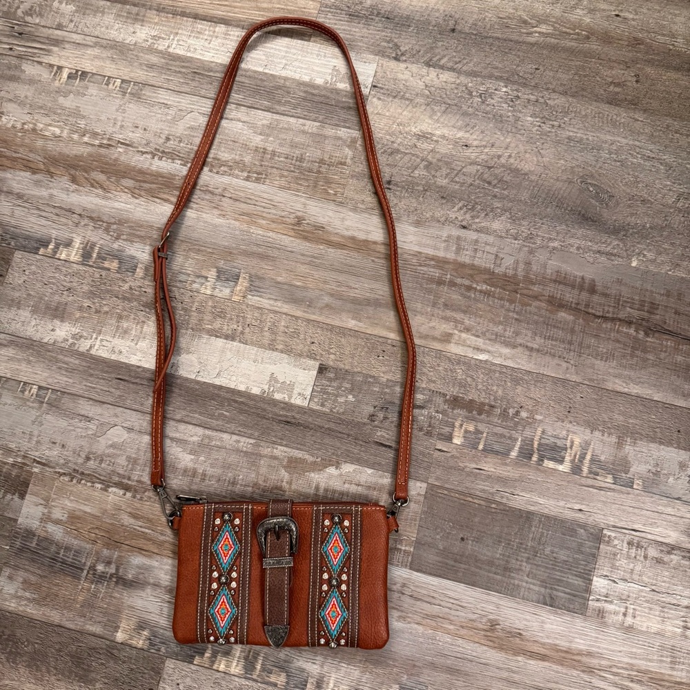 Montana West Western Crossbody Wallet Purse Brown Aztec Studded Buckle NWOT